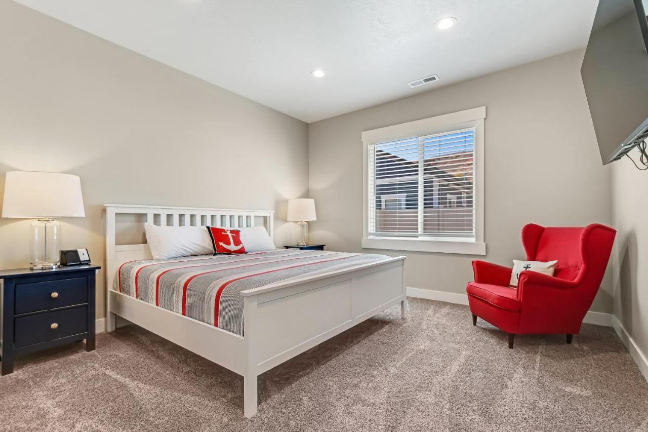 Lochwood Getaway Villa Garden City Bagian luar foto